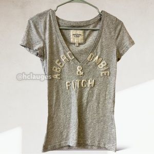 Abercrombie & Fitch T shirt